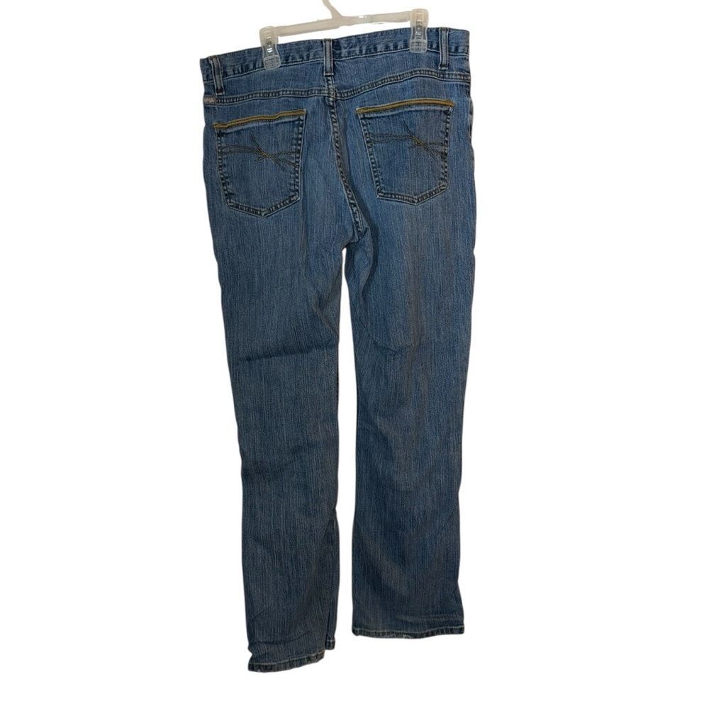 Claudia Richard Women’s Junior 11 Short Relaxed Fit Worn-In Jeans